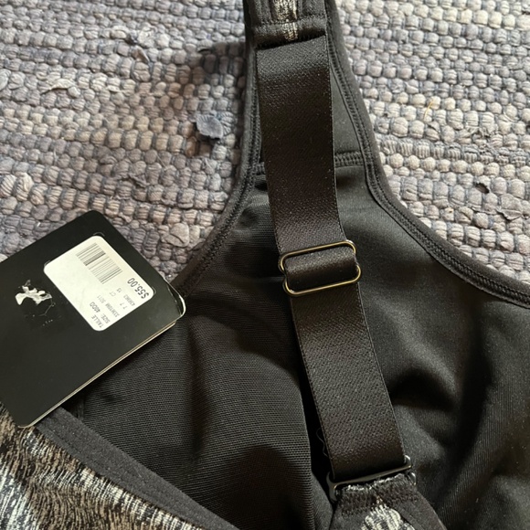 Pennington’s NWT Activezone Sports Bra Black 40DD/40E - Picture 6 of 10